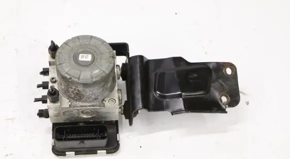 Hyundai Kona I Master brake cylinder 58900-J9100