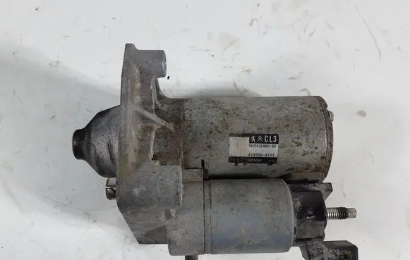 Peugeot 208 Starter motor 9671530880 4280008332