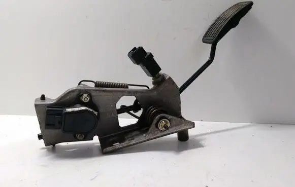 Mazda 6 Accelerator throttle pedal CB0541AC0