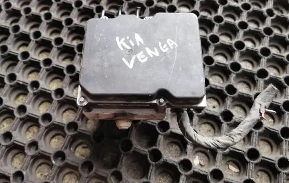 KIA Venga ABS Pump 589201P200