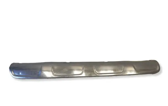 Peugeot 3008 I Rear bumper trim bar molding 968600157701
