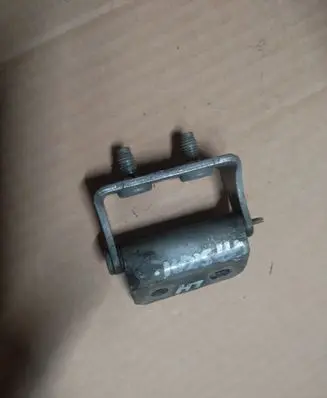 Nissan Qashqai Tailgate/trunk/boot hinge