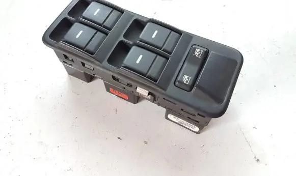 Land Rover Range Rover Sport L320 Electric window control switch YUD500950PVJ