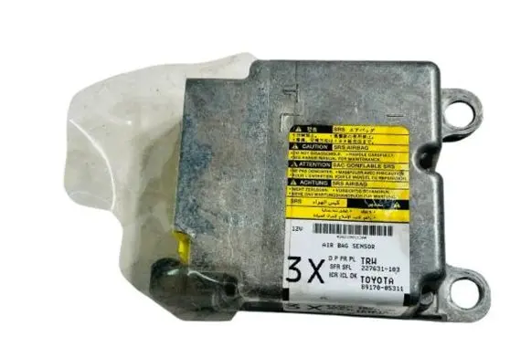Toyota Avensis T270 Airbag control unit/module 8917005311 262200113A 227631103