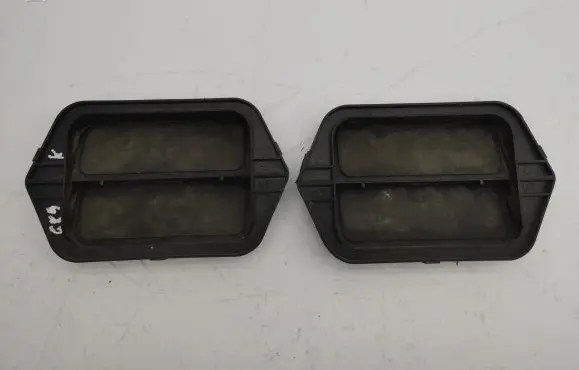 Mazda CX-5 Quarter panel pressure vent C14551921