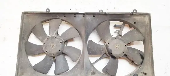 Mitsubishi Lancer Radiator cooling fan shroud