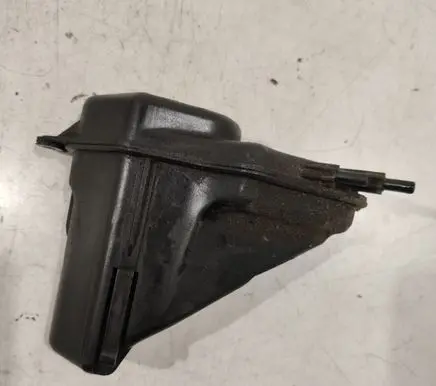Renault Vel Satis Vacuum air tank 8200056350