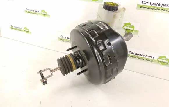Mercedes-Benz GLK (X204) Brake booster A2044301130 2044301130