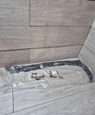 Land Rover Range Rover Sport L494 Fender foam support/seal LR163139
