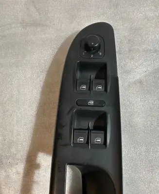 Volkswagen Golf VI Electric window control switch 1K4959857B