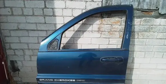 Jeep Grand Cherokee (WJ) Front door