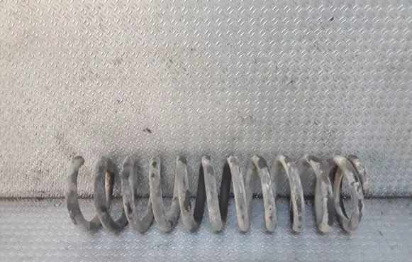 Suzuki Vitara (ET/TA) Front coil spring 