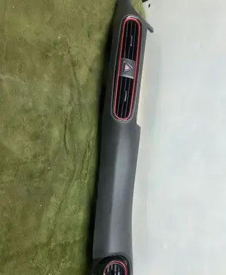 Hyundai Kona I Dash center air vent grill 123246325745