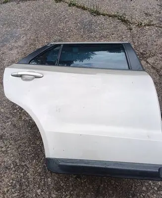 Hyundai Santa Fe Rear door