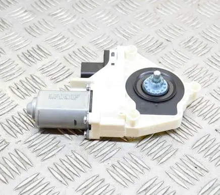 Tesla Model Y Rear door window regulator motor E66966100