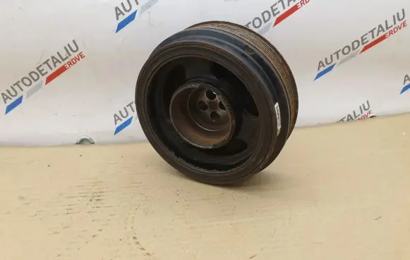 BMW 2 F46 Crankshaft pulley 8602800 11238602800