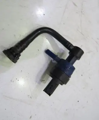 BMW 1 F20 F21 Fuel tank valve 7624012
