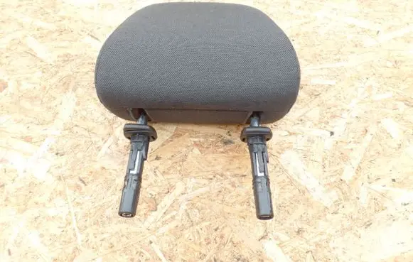 Opel Vectra C Front seat headrest 