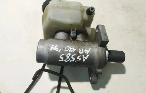 Mercedes-Benz A W168 Master brake cylinder a1684300302 2411