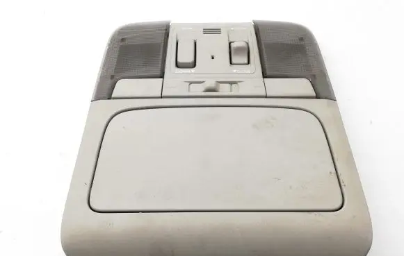 Subaru Outback Front seat light