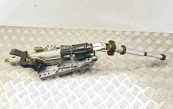 Mercedes-Benz C W204 Steering wheel axle A2044604516 12123000343 294460310
