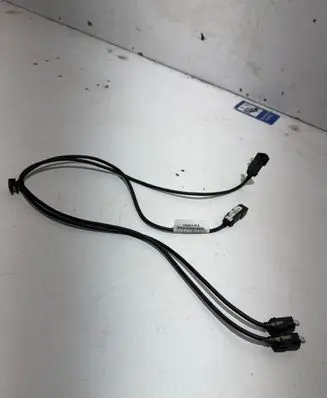 Tesla Model S AUX in-socket connector 100481508B