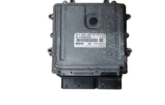 Smart ForFour I Engine control unit/module A6391501079 0281012392 PMN902329