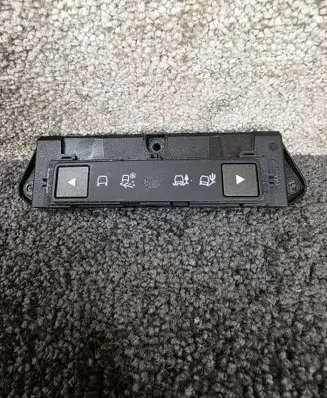 Land Rover Evoque I A set of switches GJ3214B596AA 10115413 SN80500172440418