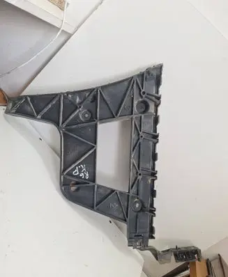 Audi A4 S4 B8 8K Rear bumper mounting bracket 8K9807453