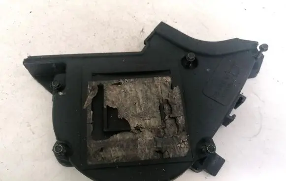 Volvo V50 Timing belt guard (cover) 9651560180