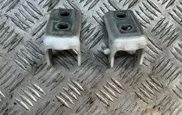 Peugeot 508 II Front door hinge set 