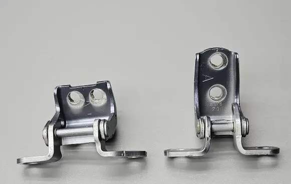 Honda CR-V Rear door hinge set 