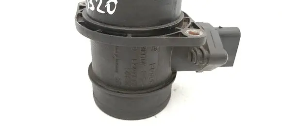 BMW 3 E46 Mass air flow meter 0280218075 1438687 13621438687