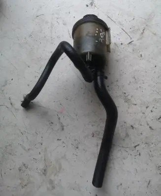 KIA Sorento Power steering fluid tank/reservoir