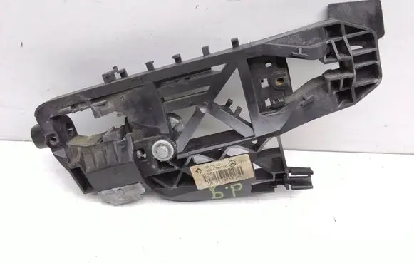 Mercedes-Benz S W221 Rear door exterior handle/bracket A2217601634