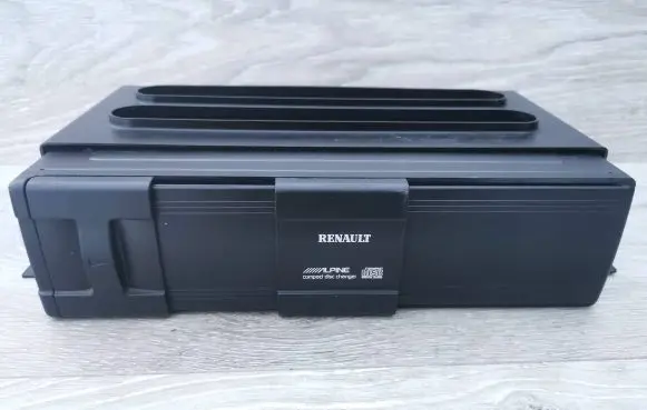 Renault Scenic I CD/DVD changer 7700847767A