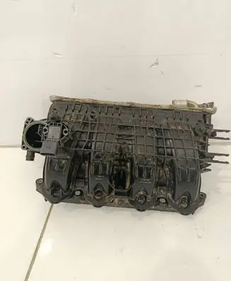 Volkswagen PASSAT B8 Intake manifold 04E129711M ZSB709Q