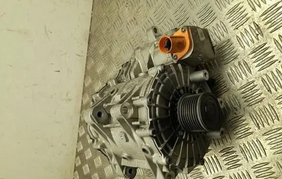 BMW 2 Active Tourer U06 Generator/alternator 5A6A099