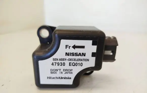 Nissan X-Trail T30 ESP acceleration yaw rate sensor 47930EQ010