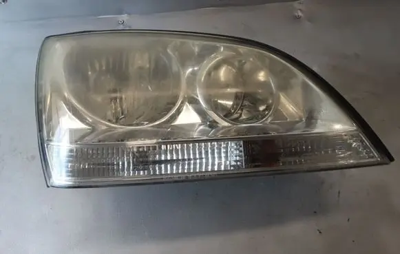 KIA Sorento Headlight/headlamp
