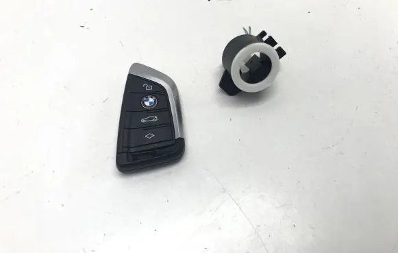 Ignition key/card