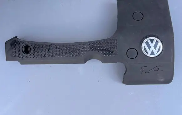 Volkswagen Polo Engine cover (trim) 030103935
