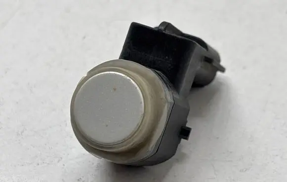 Renault Megane III Parking PDC sensor 284428691R 0204151511 303955