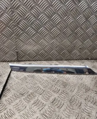 Mercedes-Benz GL X166 Front bumper splitter molding