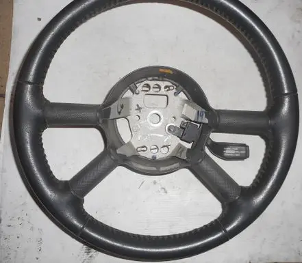 Chrysler PT Cruiser Steering wheel 0UG871DVAC