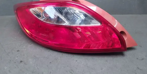 Mazda 2 Rear/tail lights D65151160 K2442