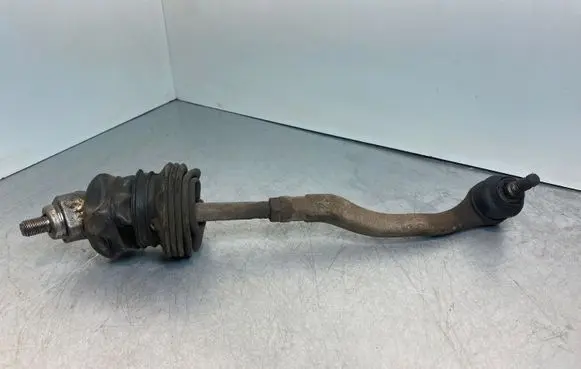 Honda CR-V Steering tie rod 