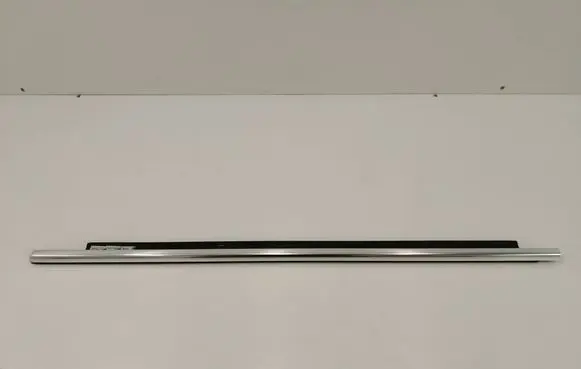BMW 6 G32 Gran Turismo Front door glass trim molding 7392349 6444510 5140G32LH