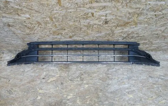 Front bumper lower grill