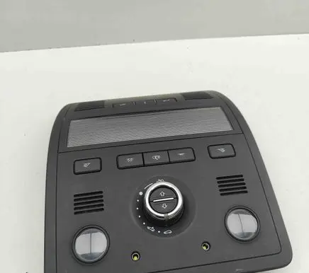 Volkswagen Touareg II Front seat light 7P6947134A 7P6951172
